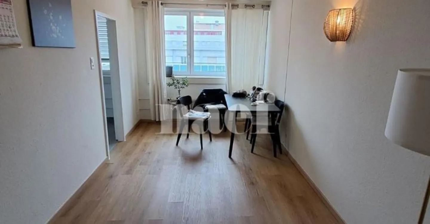 MÖBLIERTE Wohnung (wahlweise) mit 2 Zimmern - Foto 4 von 6