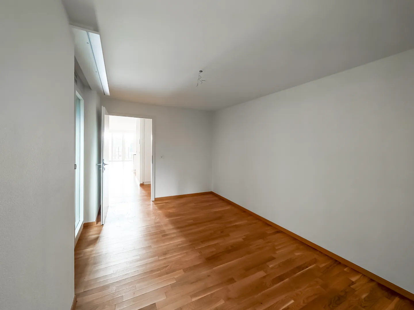 Appartement de 2.5 pièces au rez de chaussée - Photo 6 sur 7