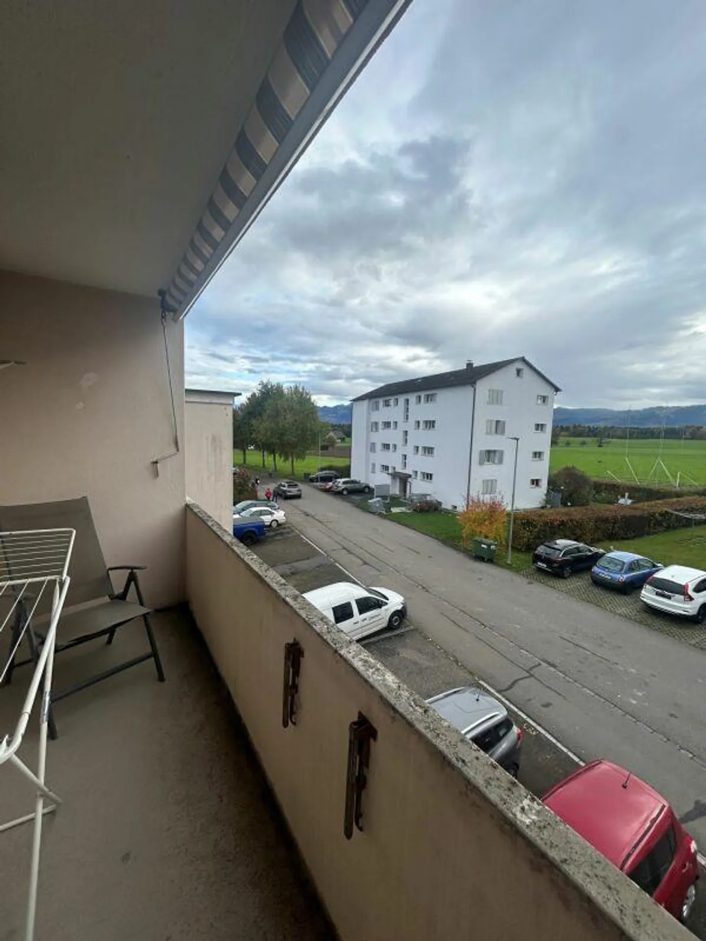 Appartement simple dans un quartier calme - Photo 8 sur 8