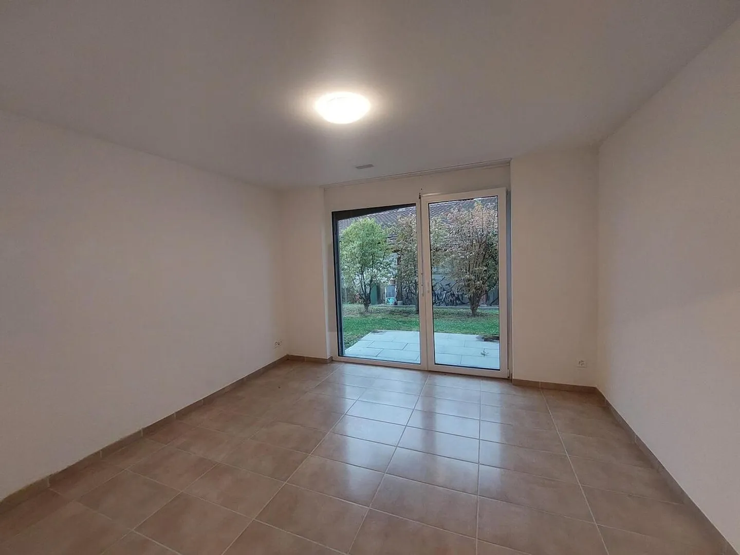 Appartamento in affitto - Foto 4 di 6