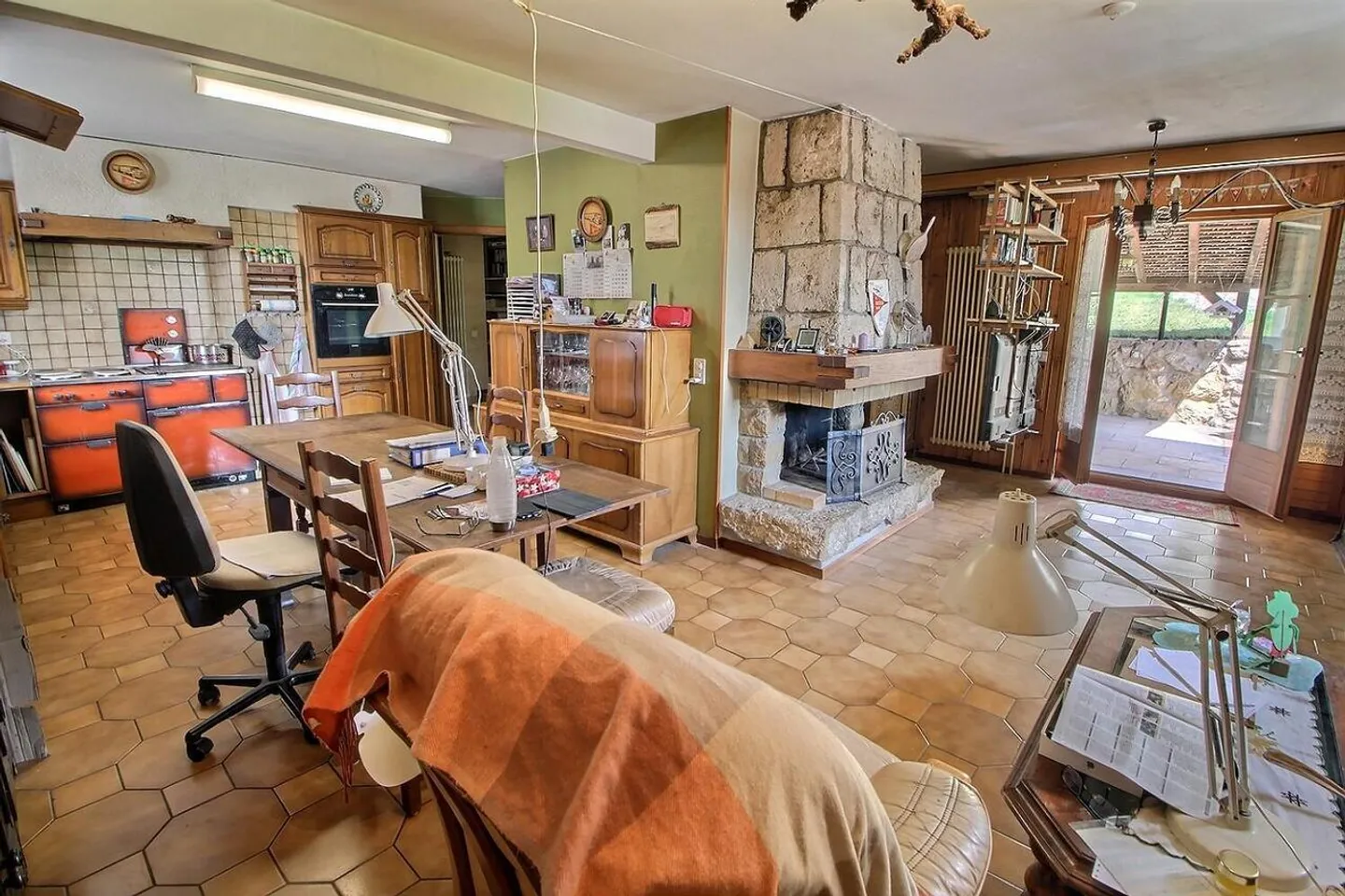 Magnifique et spacieuse maison en viager occupé sans rente - Photo 3 sur 13