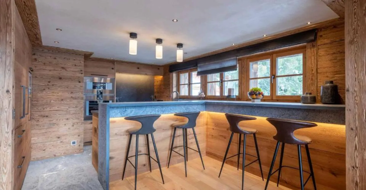 MAGNIFIKANTER CHALET - PANORAMABLICK - 5 SCHLAFZIMMER - Foto 6 von 12