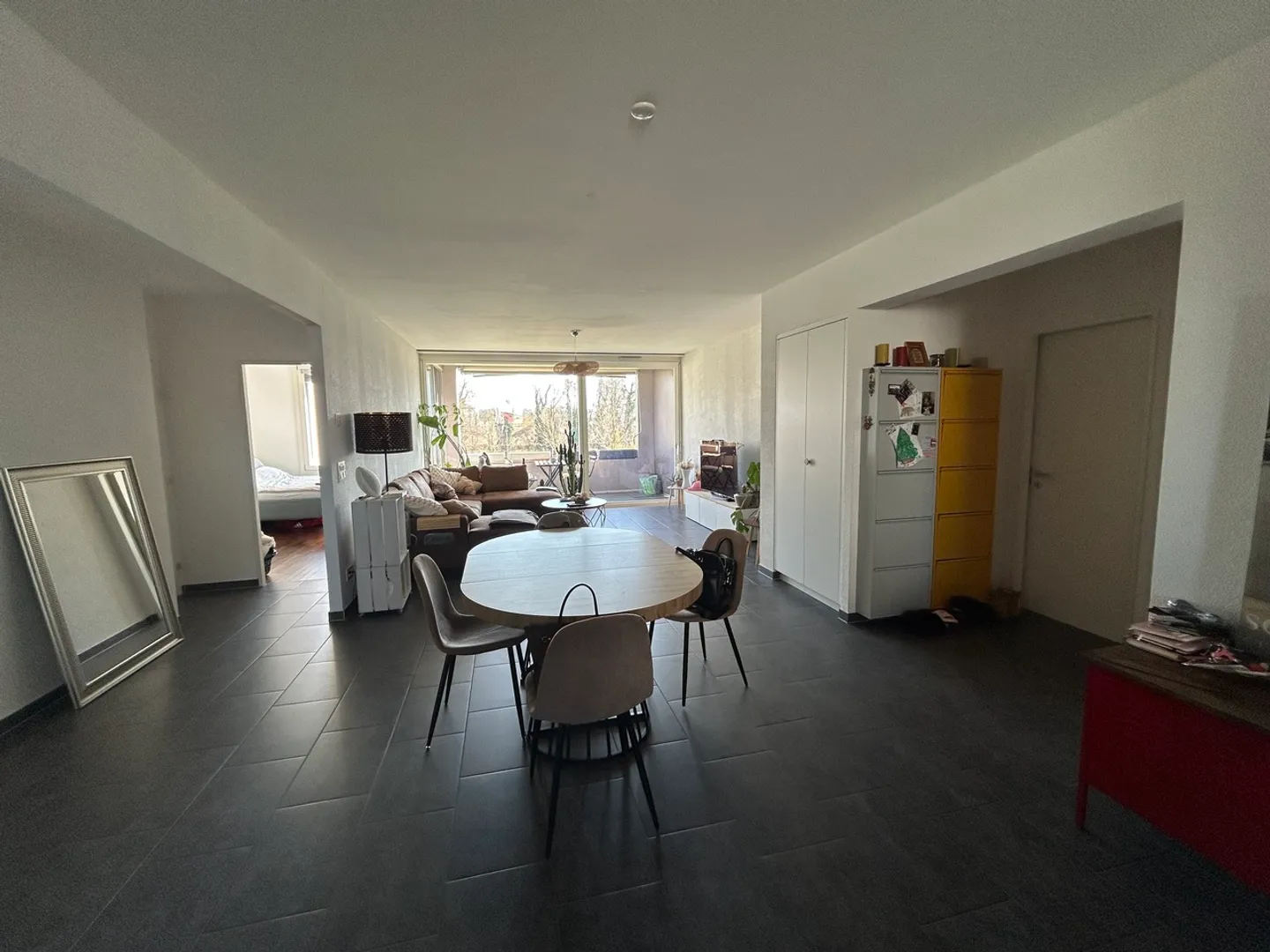 Estavayer-le-Lac In vendita splendido appartamento 3.5 locali vicino ai servizi - Foto 6 di 9