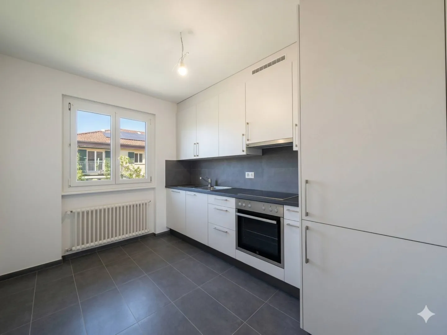 ESCLUSIVITÀ - FARE UN'OFFERTA - IMMOBILE DI REDDITO NELLA PARTE OCCIDENTALE DI LAUSANNA - Foto 8 di 10