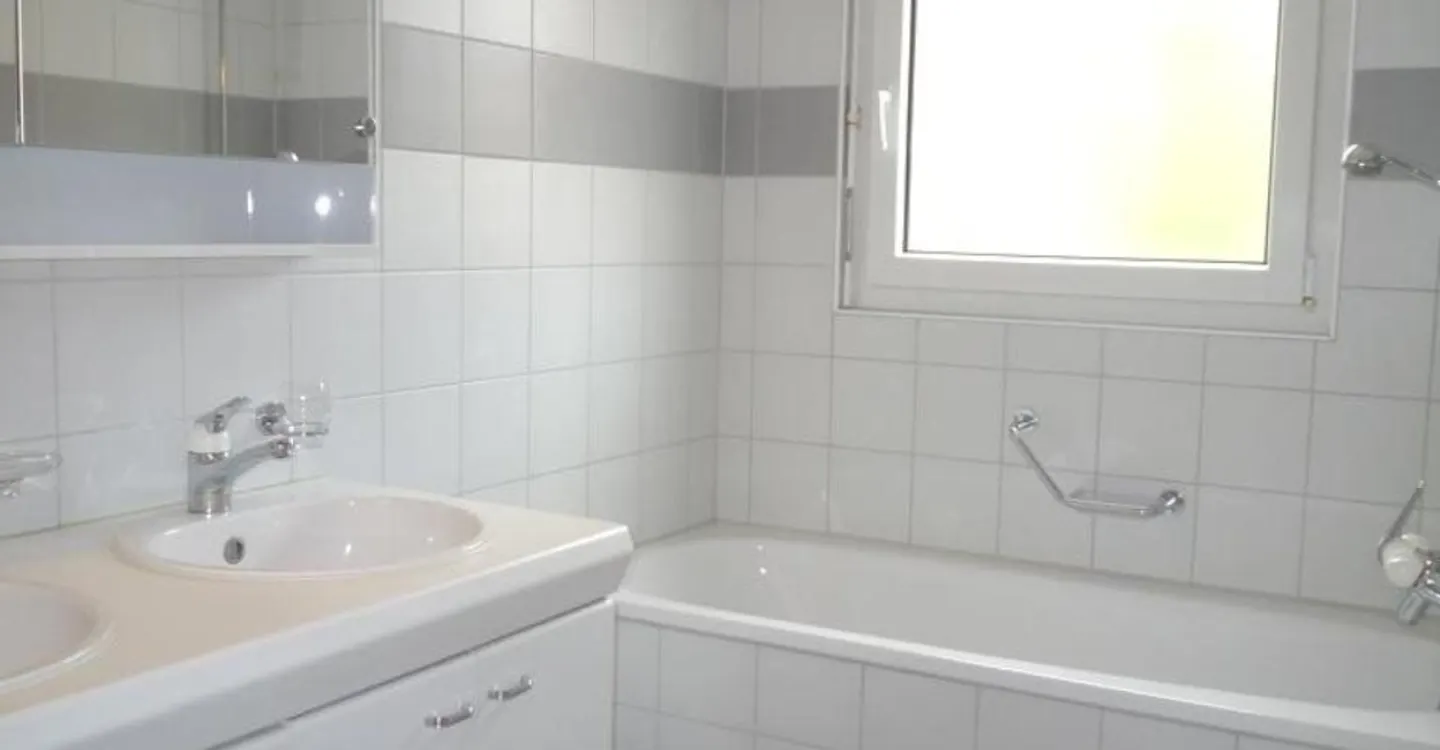 Your new, bright 5.5-room apartment to feel good in - Photo 3 of 4