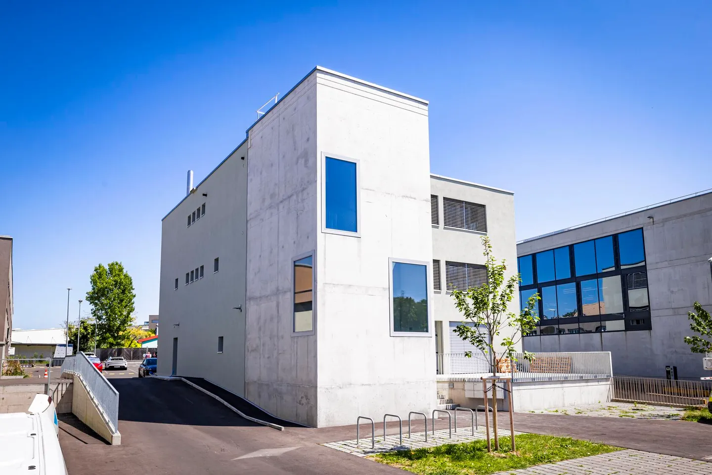 Spazio ufficio in affitto - Foto 2 di 2