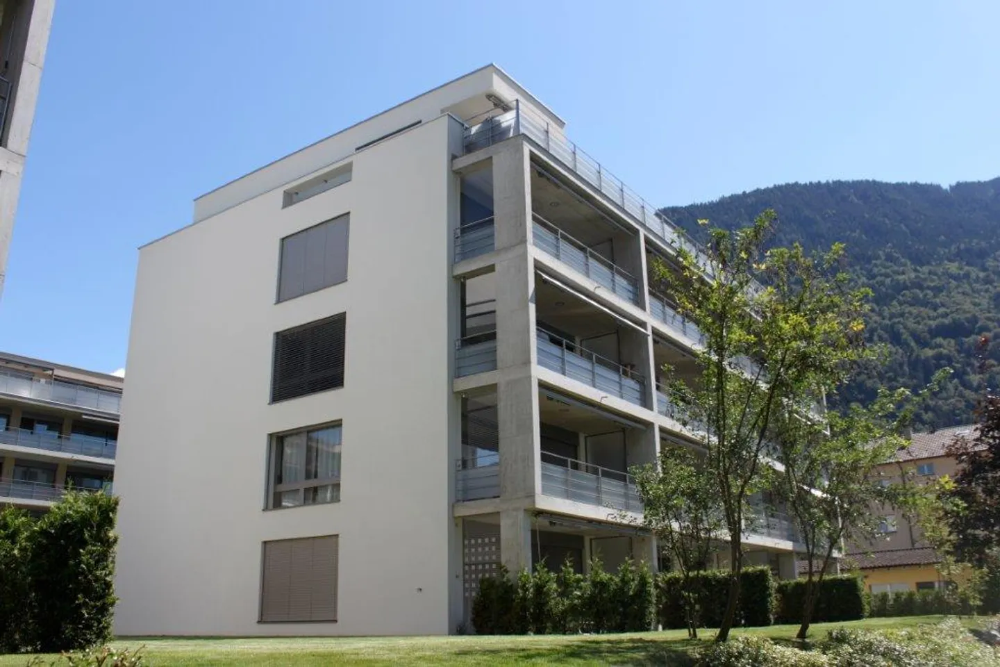 Top 3 1/2 Zimmer-Wohnung EG - Foto 1 von 9