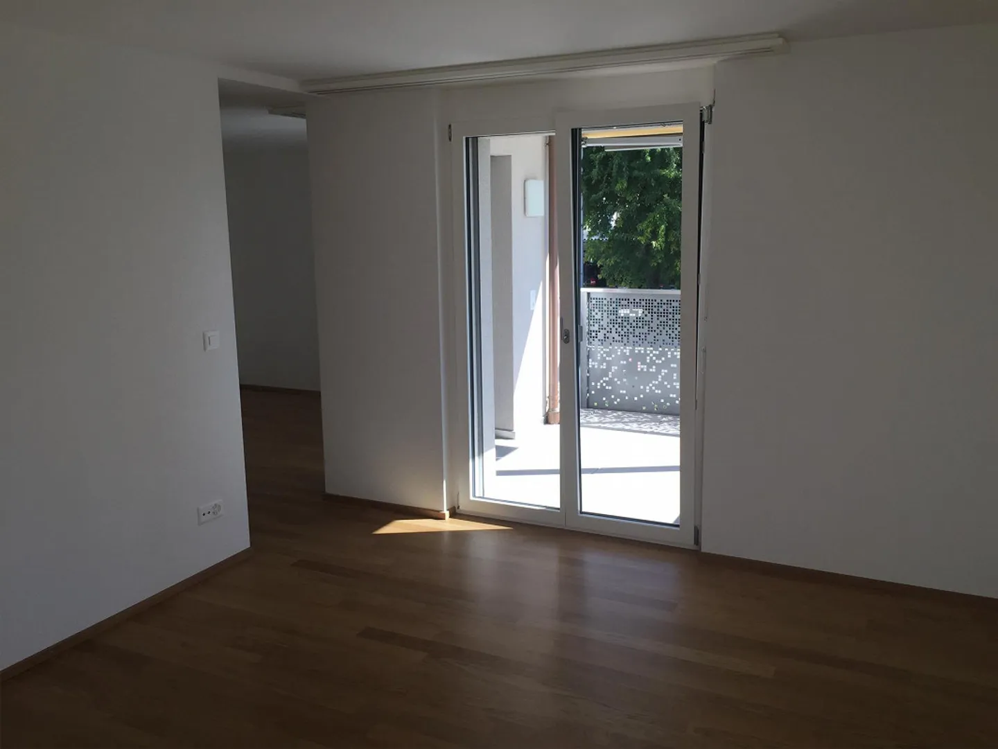 Modern and bright 1.5 room apartment (looking for a new tenant!) - Photo 7 of 8