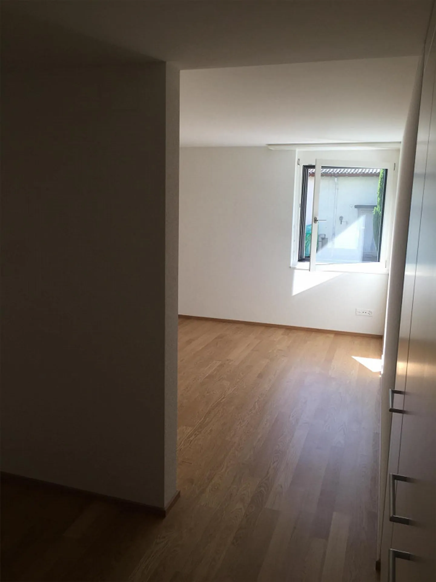 Modern and bright 1.5 room apartment (looking for a new tenant!) - Photo 6 of 8