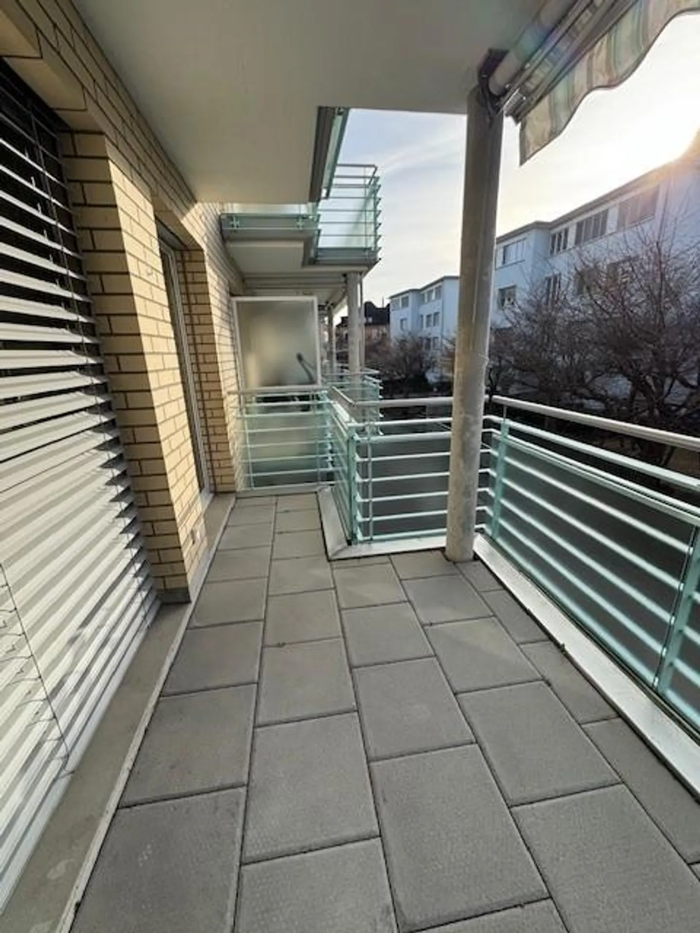 Appartamento di 2,5 stanze situato in una zona tranquilla nel centro - Foto 3 di 7