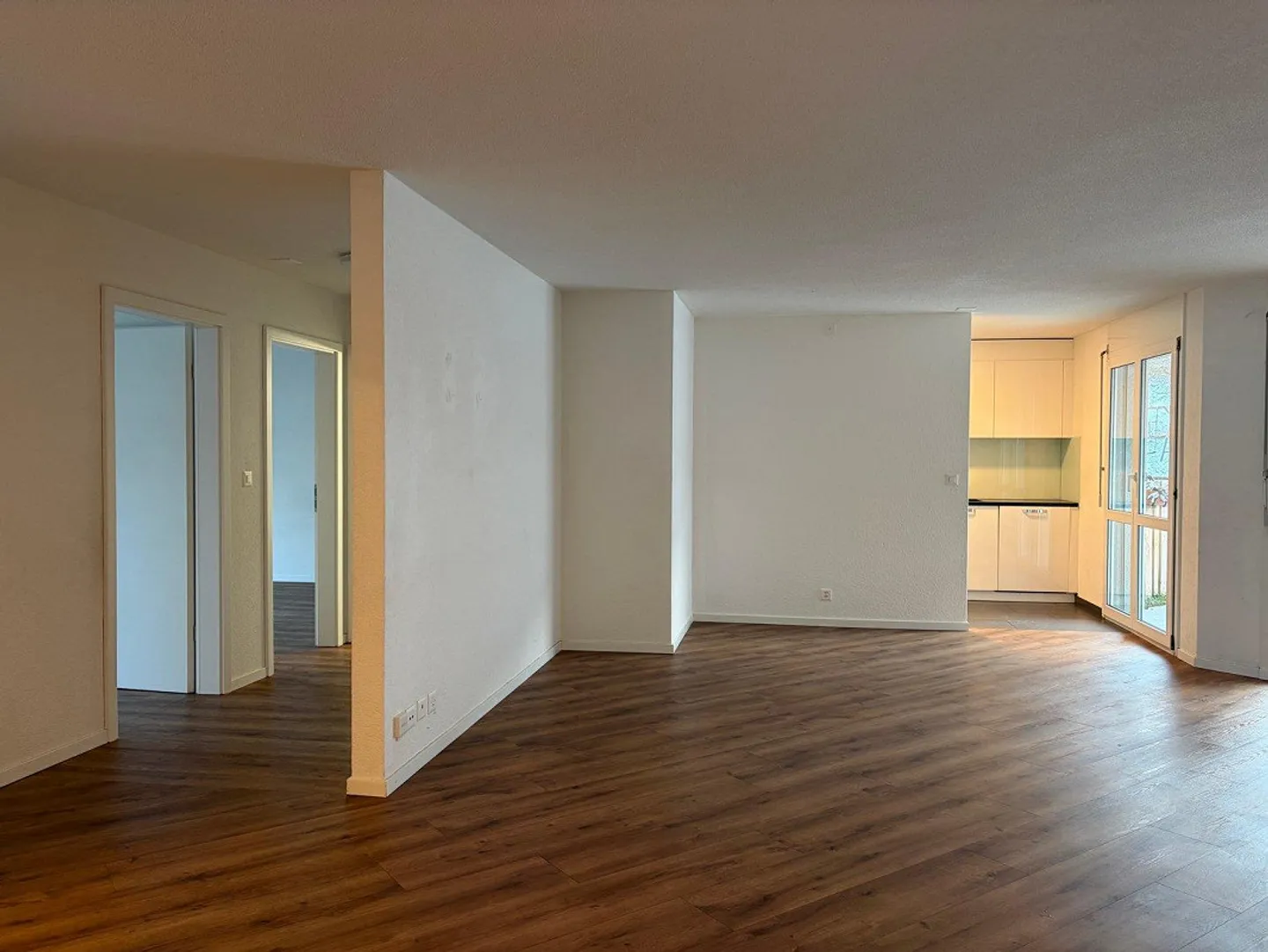 5½-Room Apartment in the Heart of Laupen - Photo 3 of 9