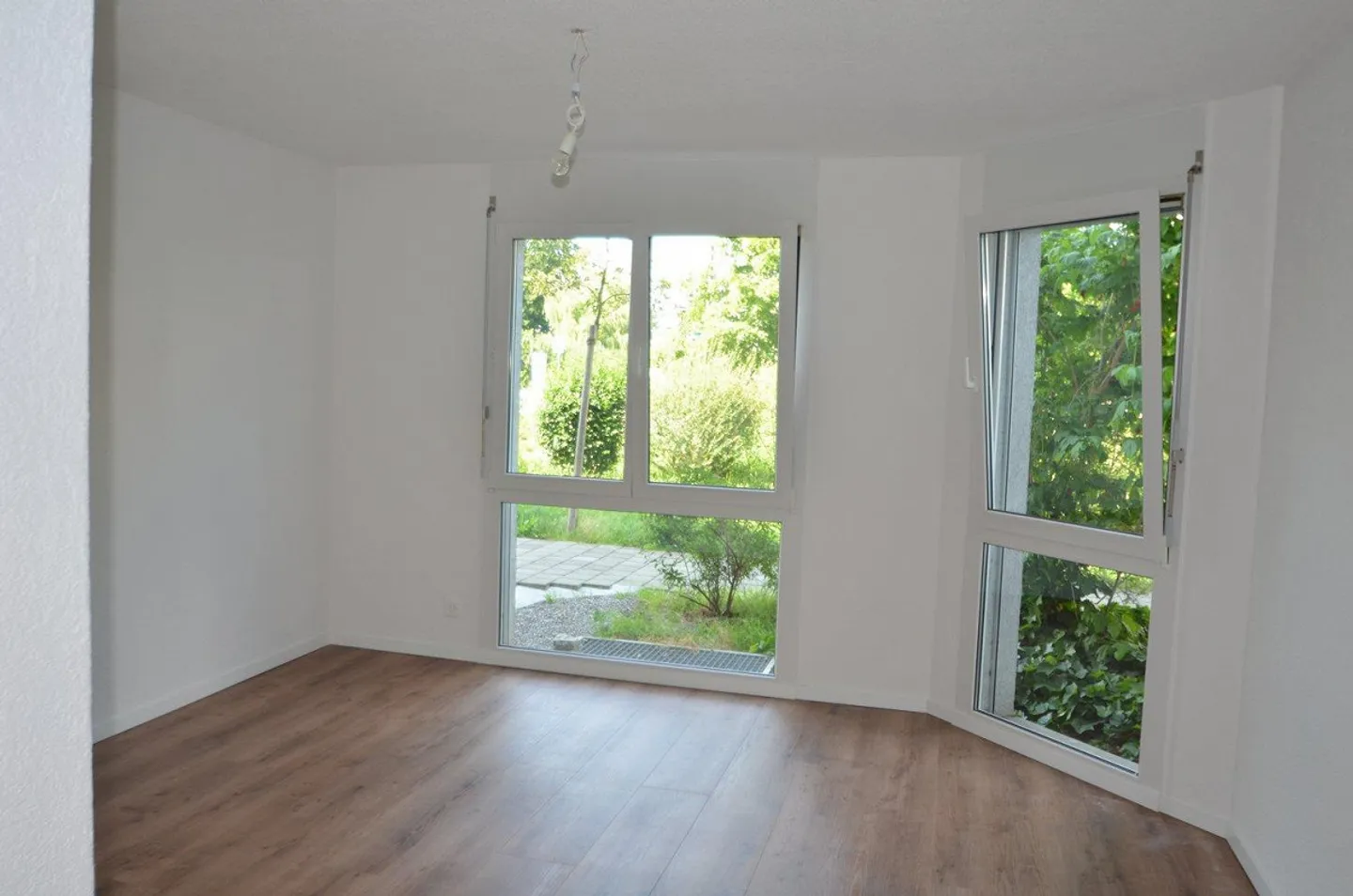 5½-Room Apartment in the Heart of Laupen - Photo 5 of 9