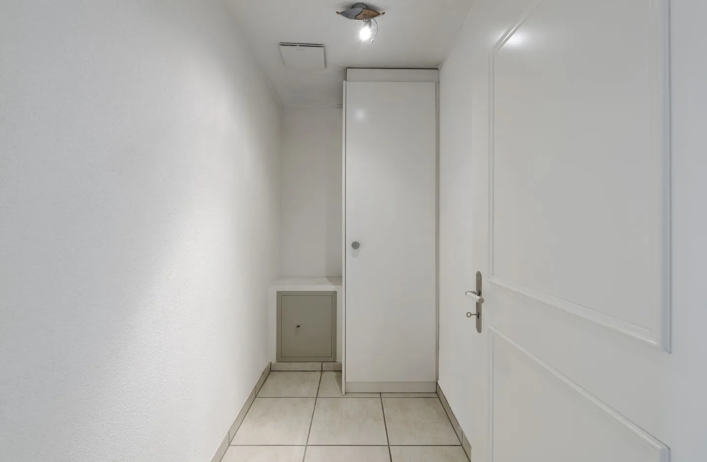 Appartement spacieux et abordable de 3,5 pièces au centre de Wildegg - Photo 10 sur 15