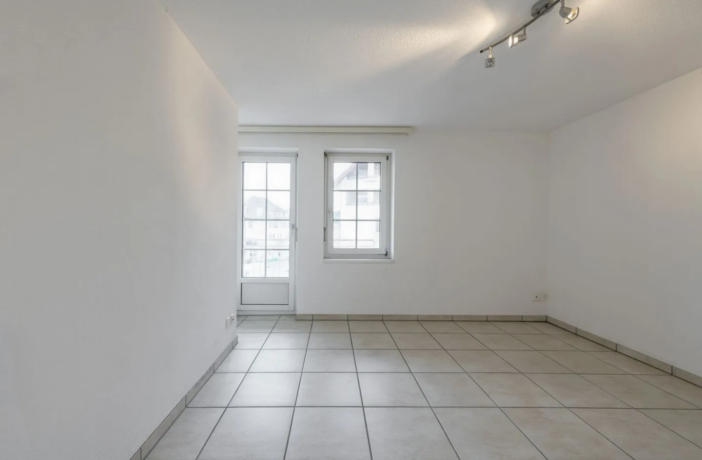 Appartement spacieux et abordable de 3,5 pièces au centre de Wildegg - Photo 15 sur 15