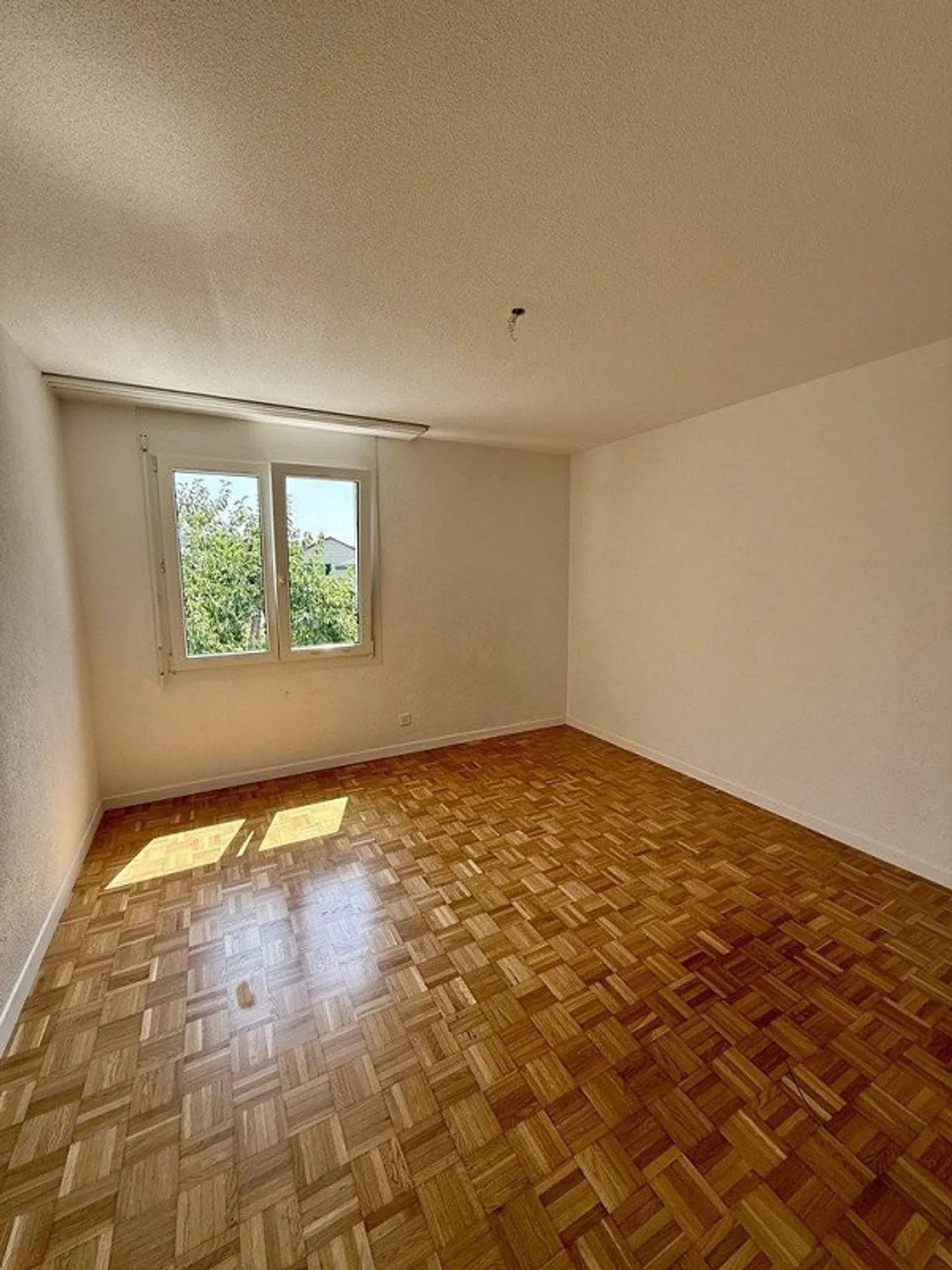 Appartamento attraente di 4,5 stanze con balcone al 1° piano - Foto 6 di 11