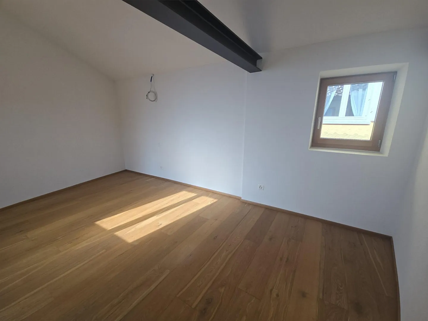 Beautiful house with 4.5 rooms renovated with lake view in Cademario - Photo 8 of 10