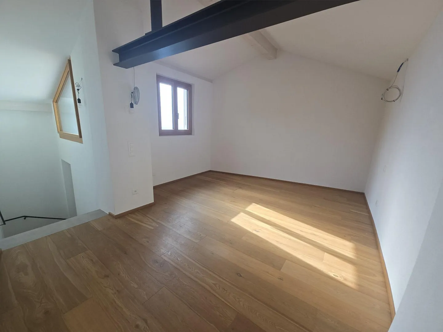 Beautiful house with 4.5 rooms renovated with lake view in Cademario - Photo 9 of 10