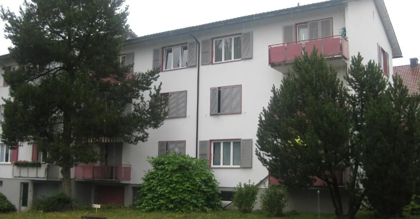 Cozy 3-room apartment in Oftringen with parking space - Photo 1 of 7