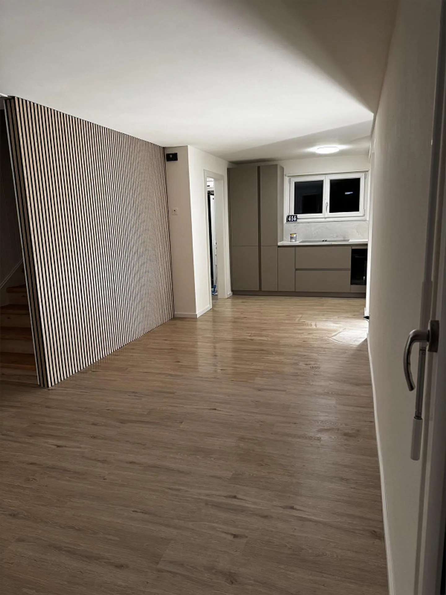 Une maison familiale double de 5,5 pièces récemment rénovée - Photo 14 sur 19