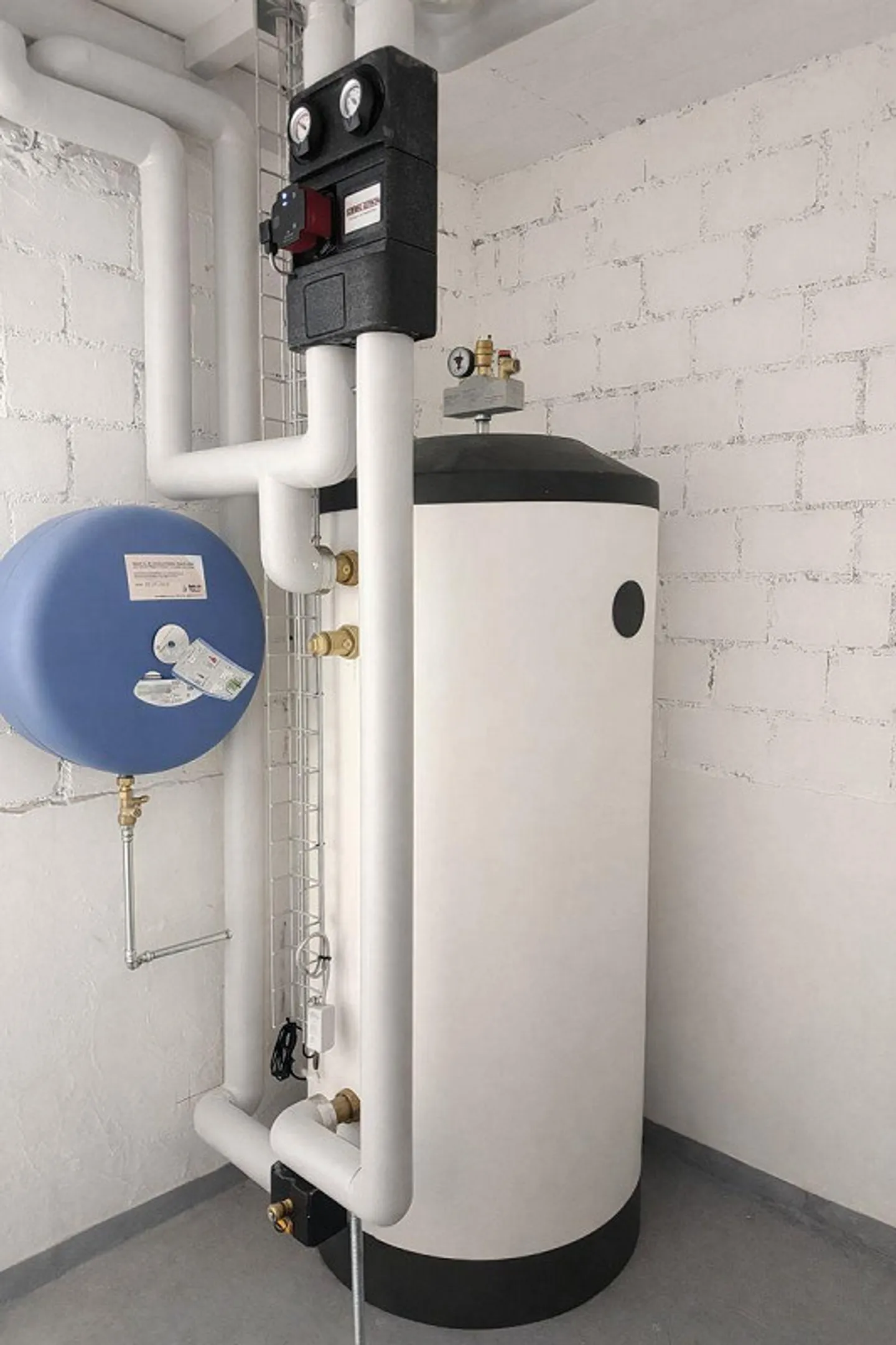 Une maison familiale double de 5,5 pièces récemment rénovée - Photo 15 sur 19