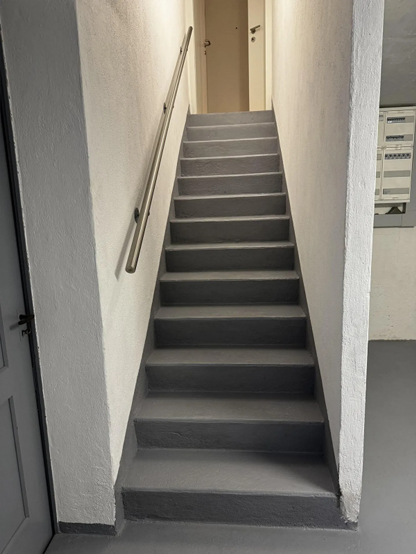 Une maison familiale double de 5,5 pièces récemment rénovée - Photo 17 sur 19