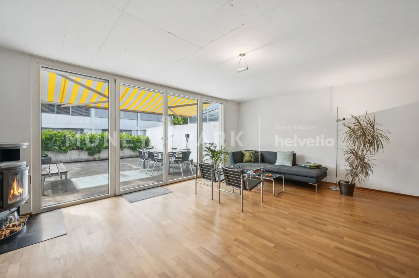 «7.5-Zimmer-Reihenfamilienhaus / Maison mitoyenne de 7.5 pièces» - Foto 3 von 13