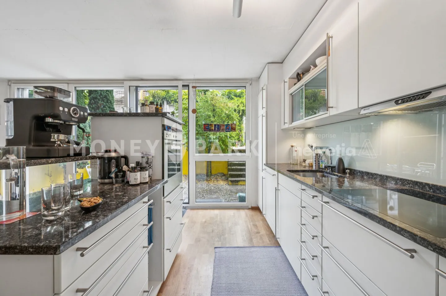 «7.5-Zimmer-Reihenfamilienhaus / Maison mitoyenne de 7.5 pièces» - Foto 6 von 13