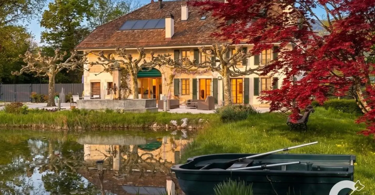 Historic Manor House - A Rare and Exceptional Property in Grens - Photo 1 of 12