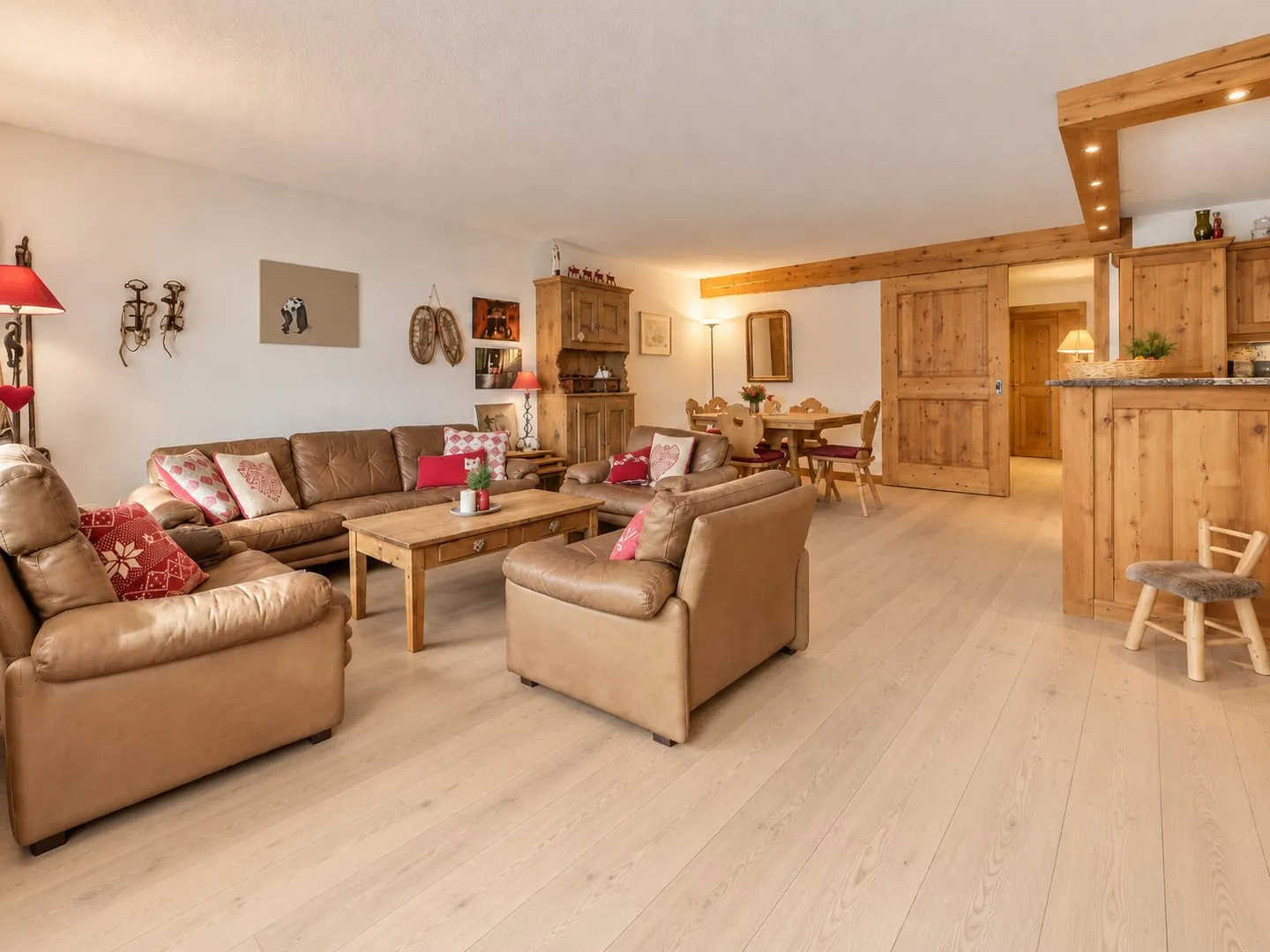 Charming Apartment in Verbier - Photo 3 of 12