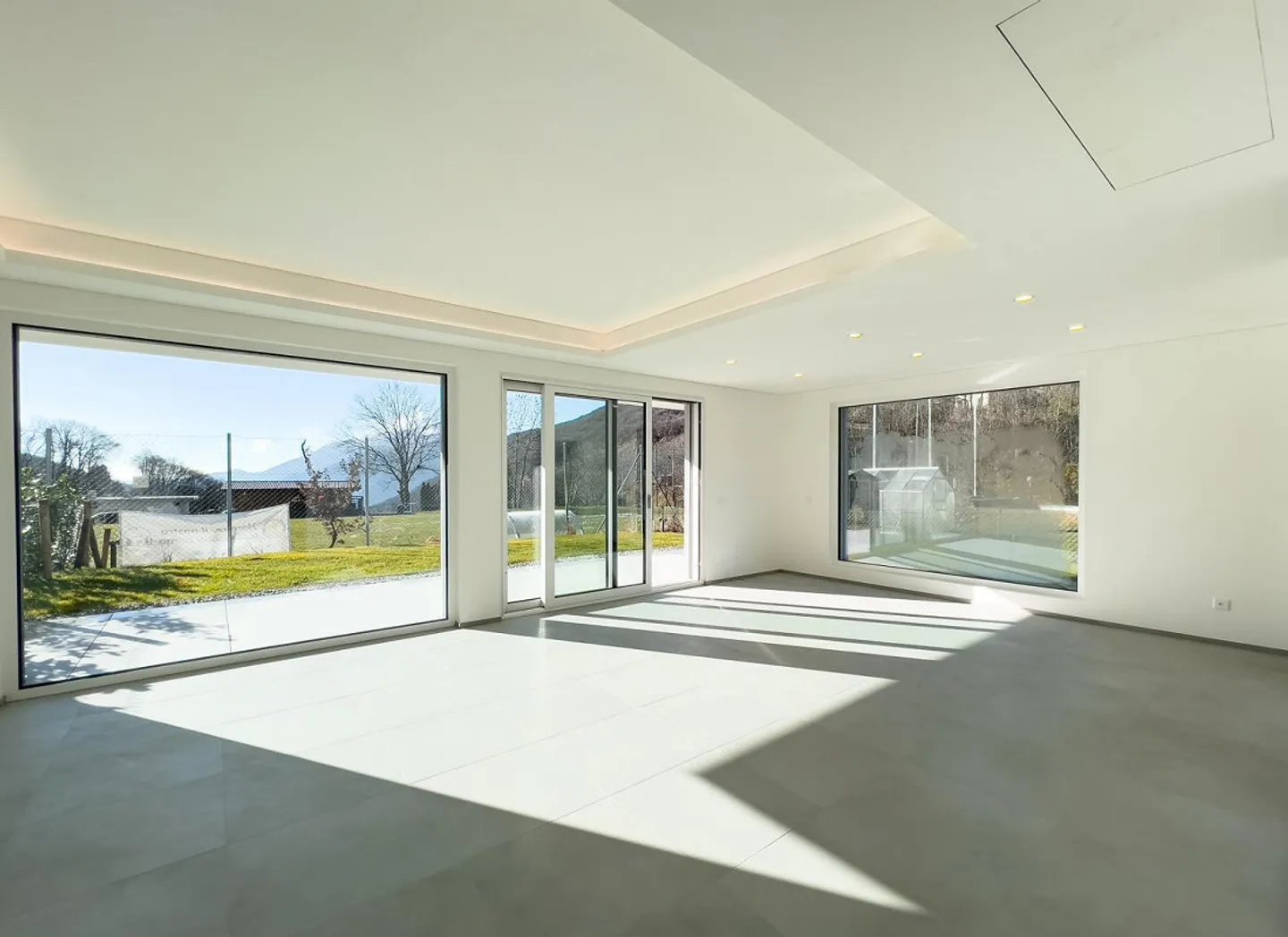 Villetta con giardino in affitto ad Arogno - Foto 2 di 10