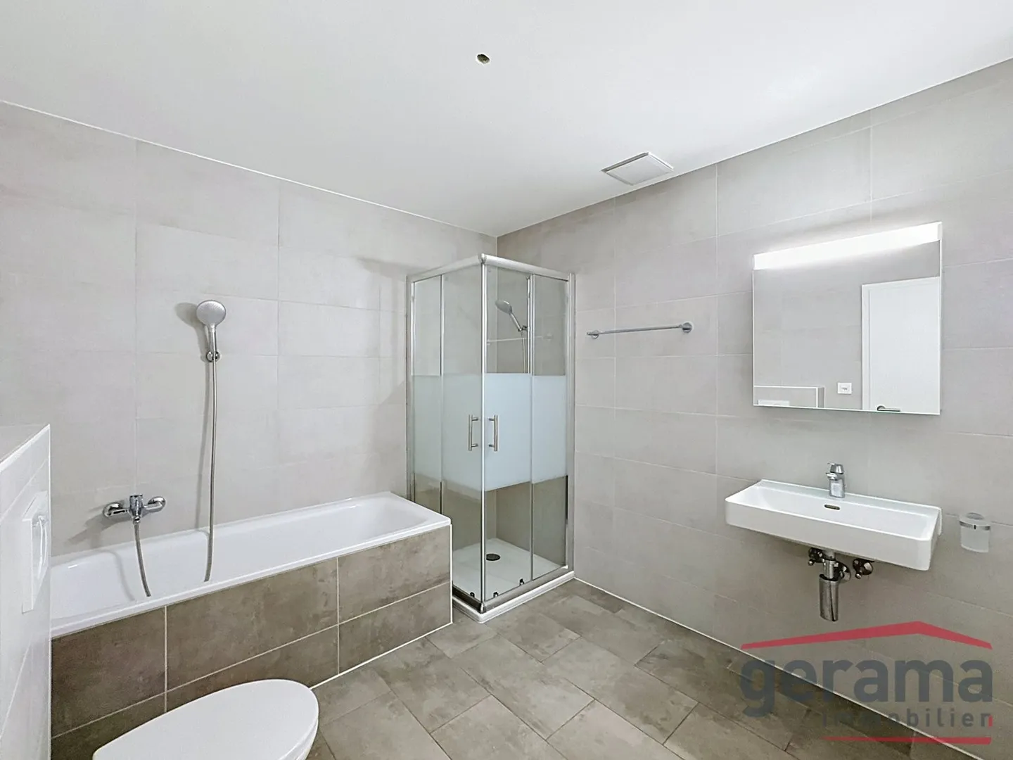 Spacious 4.5-room apartment in Corminboeuf! - Photo 5 of 6