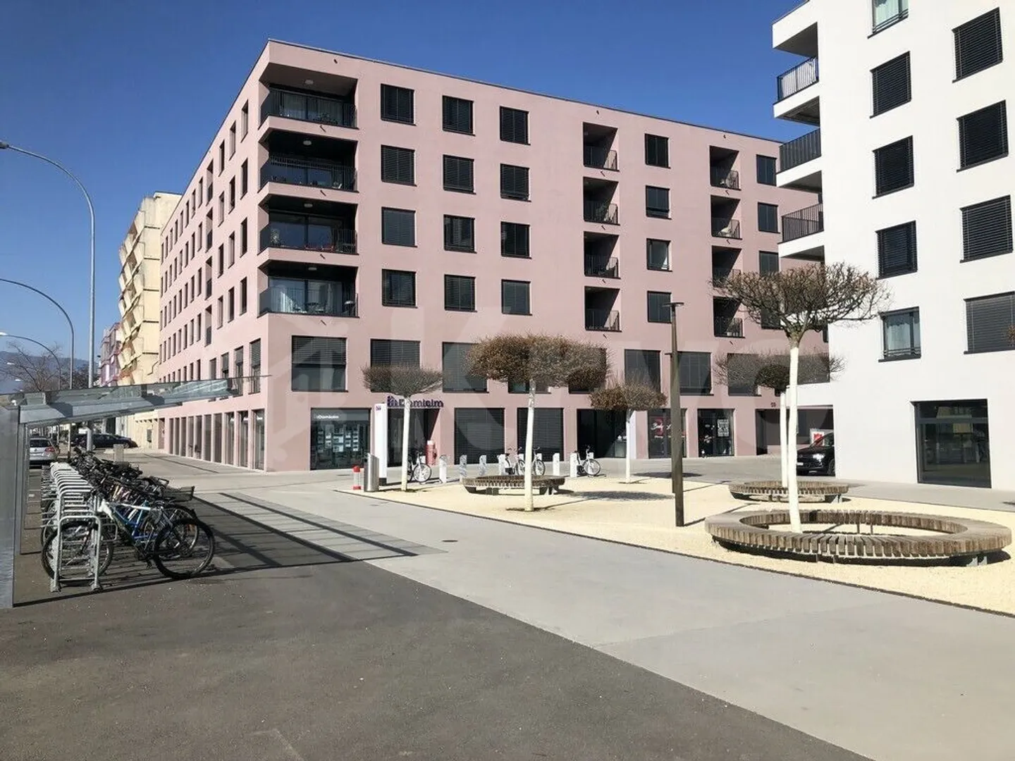 HALDIMAND 57, Spazio commerciale nel centro della città - Foto 1 di 9