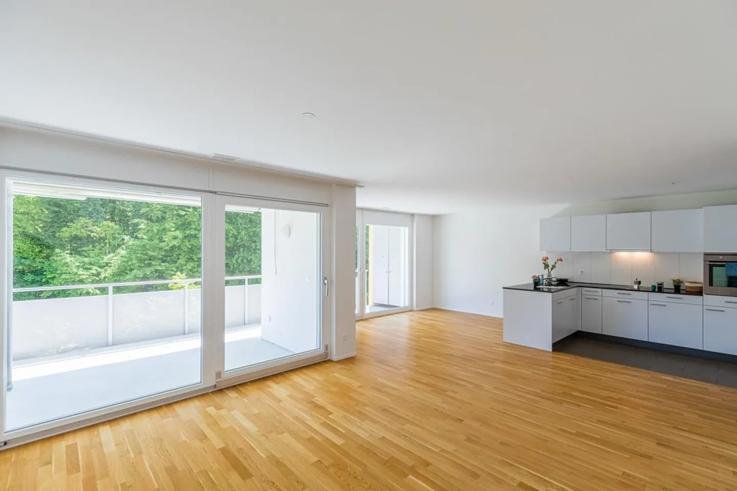 Schöne 4.5-Zimmerwohnung im Grünen zu vermieten - Photo 3 sur 12