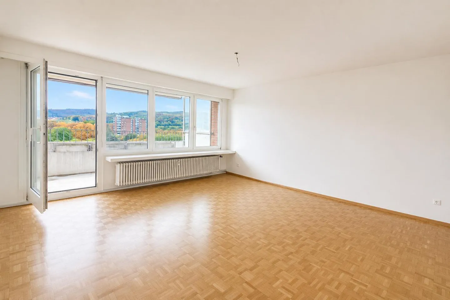 Grosse 5.5-Zimmerwohnung mit schöner Aussicht - Photo 6 of 15