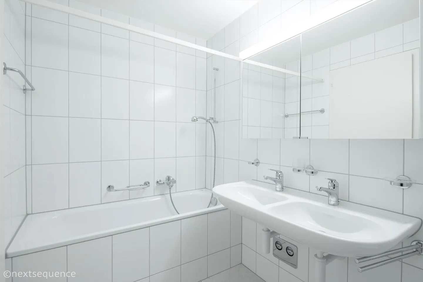 Grosse 5.5-Zimmerwohnung mit schöner Aussicht - Photo 3 of 15