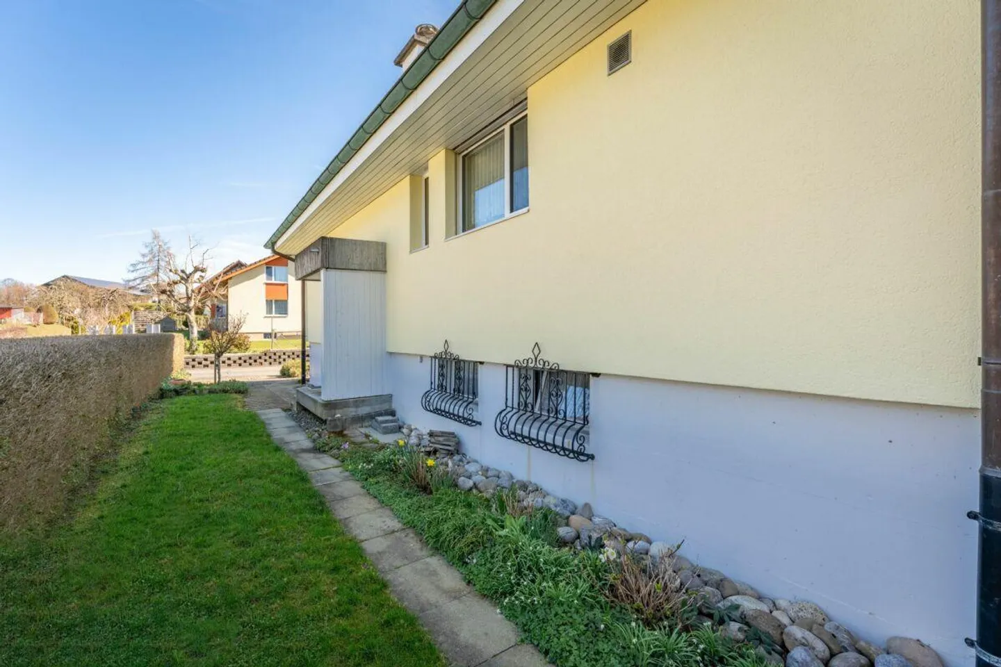 Charmantes Einfamilienhaus in der Natur - Foto 9 von 18