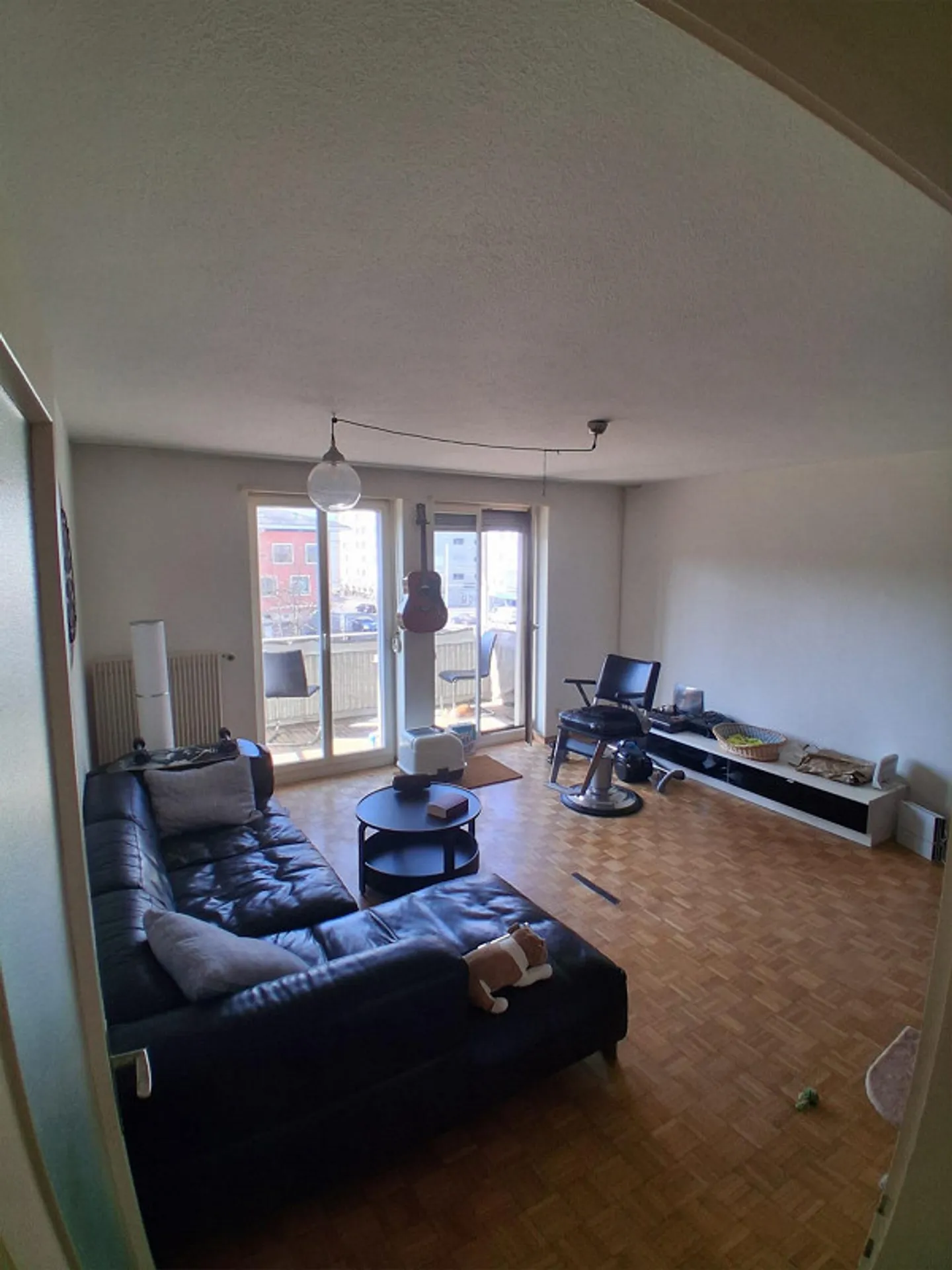 Roommate wanted in 4-room apartment - Photo 4 of 7