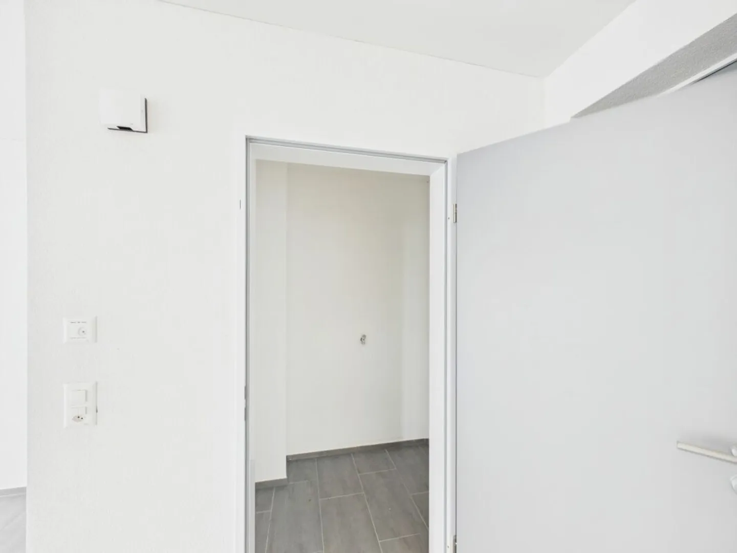 Office space in Othmarsingen - immediately available - Photo 5 of 7