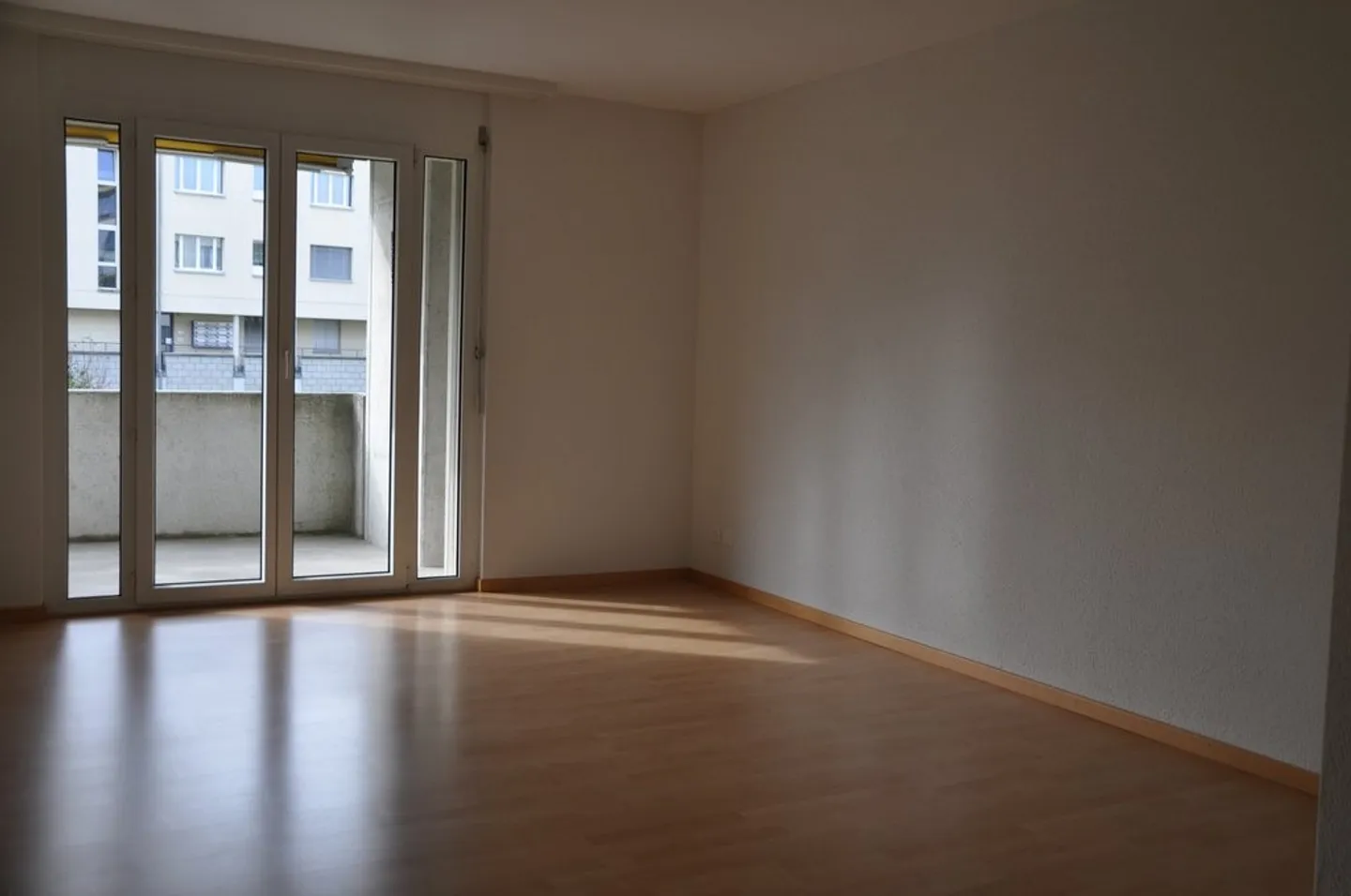 Charmante Wohnung in Wittenbach - Foto 2 von 7