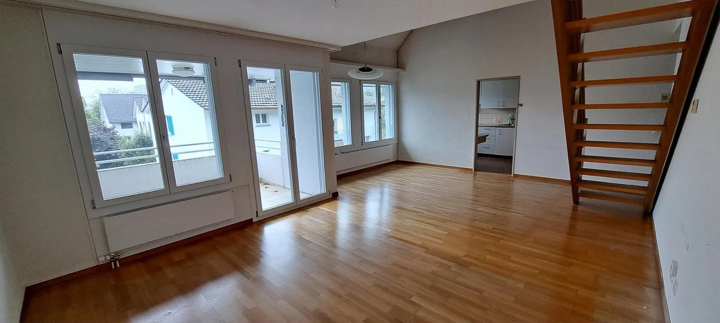 4.5 Zimmer- Maisonettewohnung - Foto 3 von 8