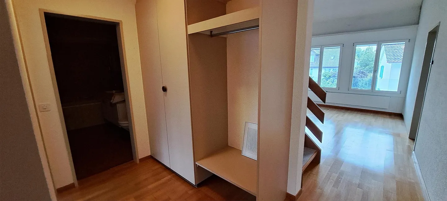 4.5 Zimmer- Maisonettewohnung - Foto 6 von 8