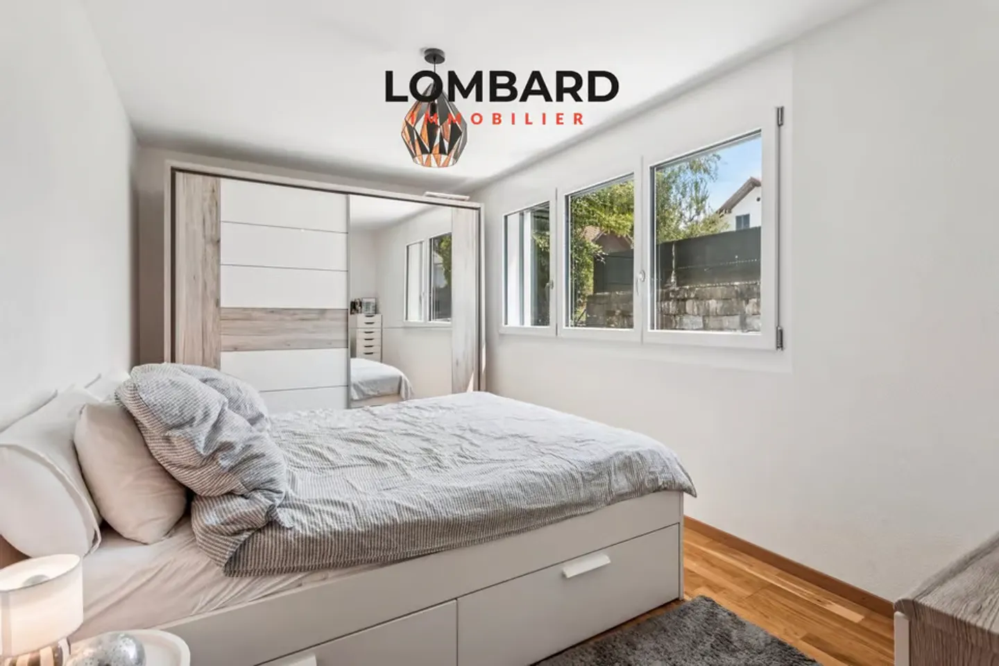 Exceptional 4.5-room apartment with large private garden - Photo 5 of 8