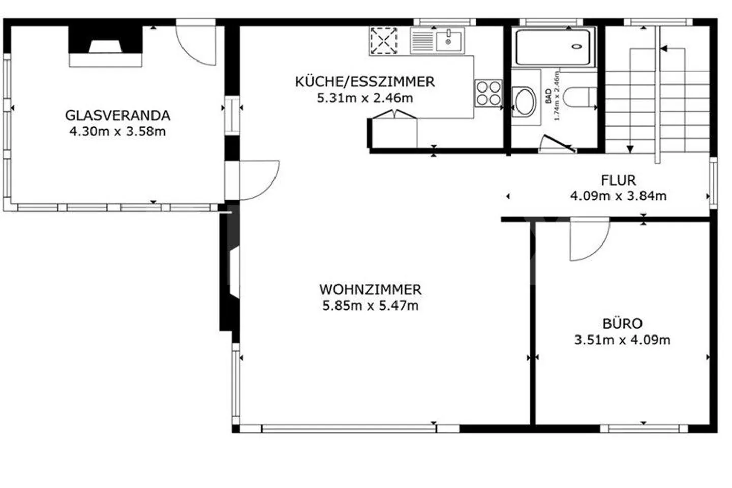 Casa unifamiliare con giardino bellissimo - Foto 4 di 13
