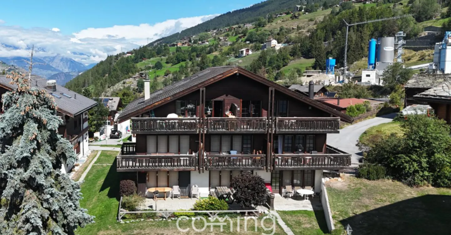 Vivere con vista sulle montagne - Incantevole appartamento di 4,5 stanze a Grächen - Foto 1 di 11
