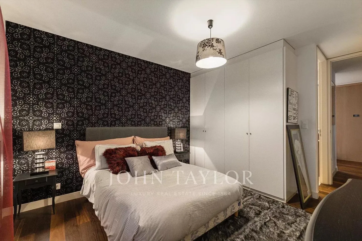 Loft architettonico nel centro di Montreux, tra lago e montagne - Foto 7 di 11
