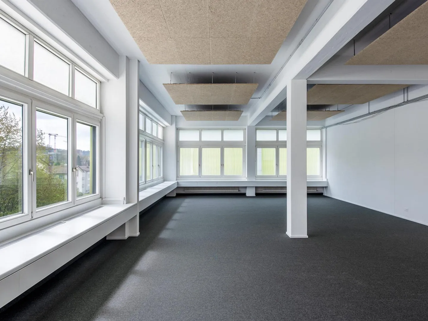 Spazio ufficio moderno di 134 m² nel complesso commerciale COMBO a Buchs AG - Foto 3 di 8