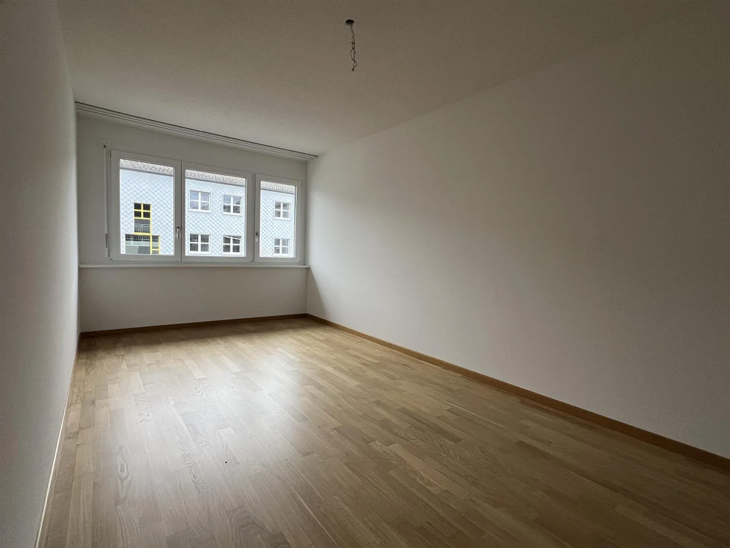 Moderne 2-Zimmerwohnung - Appartement moderne de 2 pièces - Foto 5 von 6