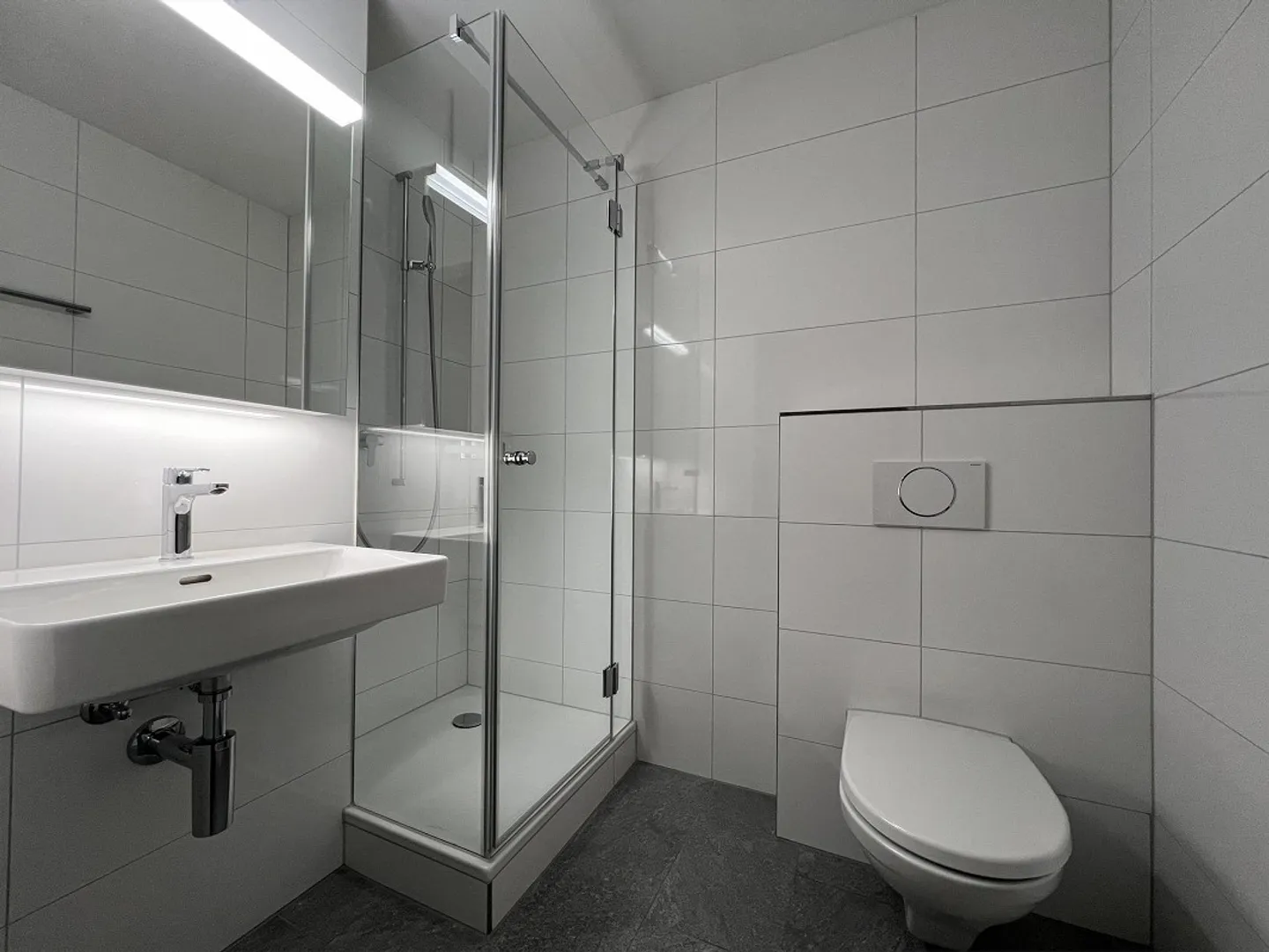 Moderne 2-Zimmerwohnung - Appartement moderne de 2 pièces - Foto 2 von 6