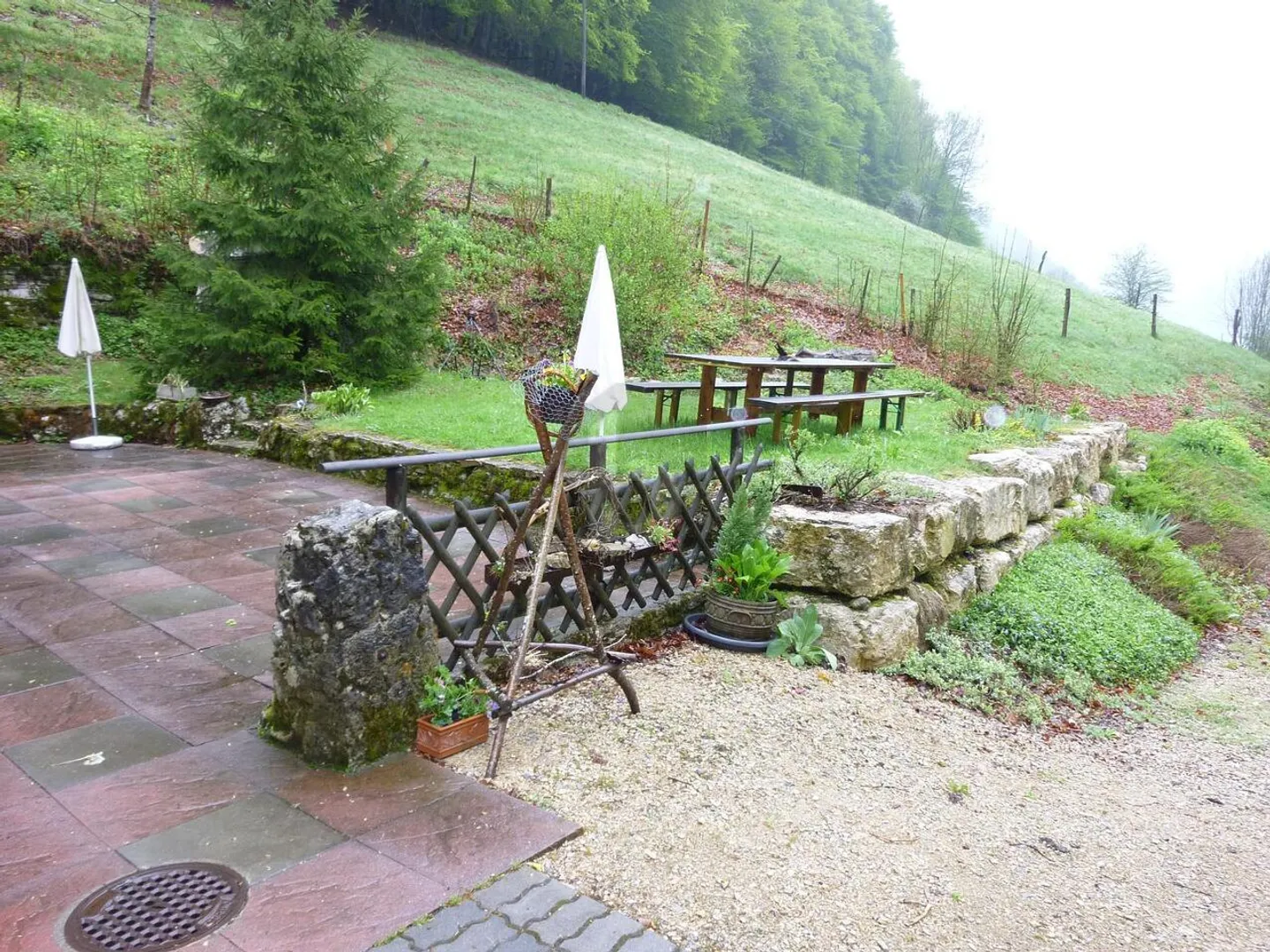 Residential building for sale - Photo 2 of 6