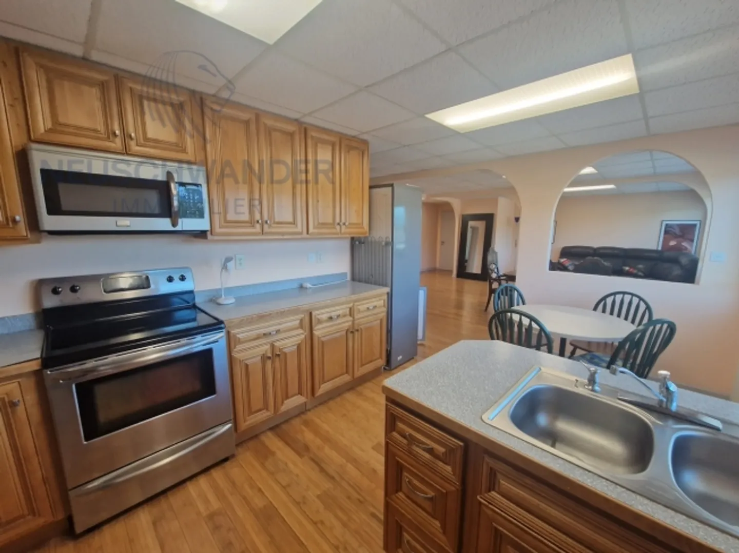 «Edificio unico di questo stile in vendita nel cantone del Giura da cogliere!» - Foto 7 di 18